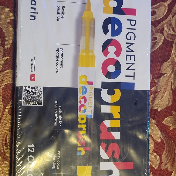 Color Pens Lot - Picture 8 of 8